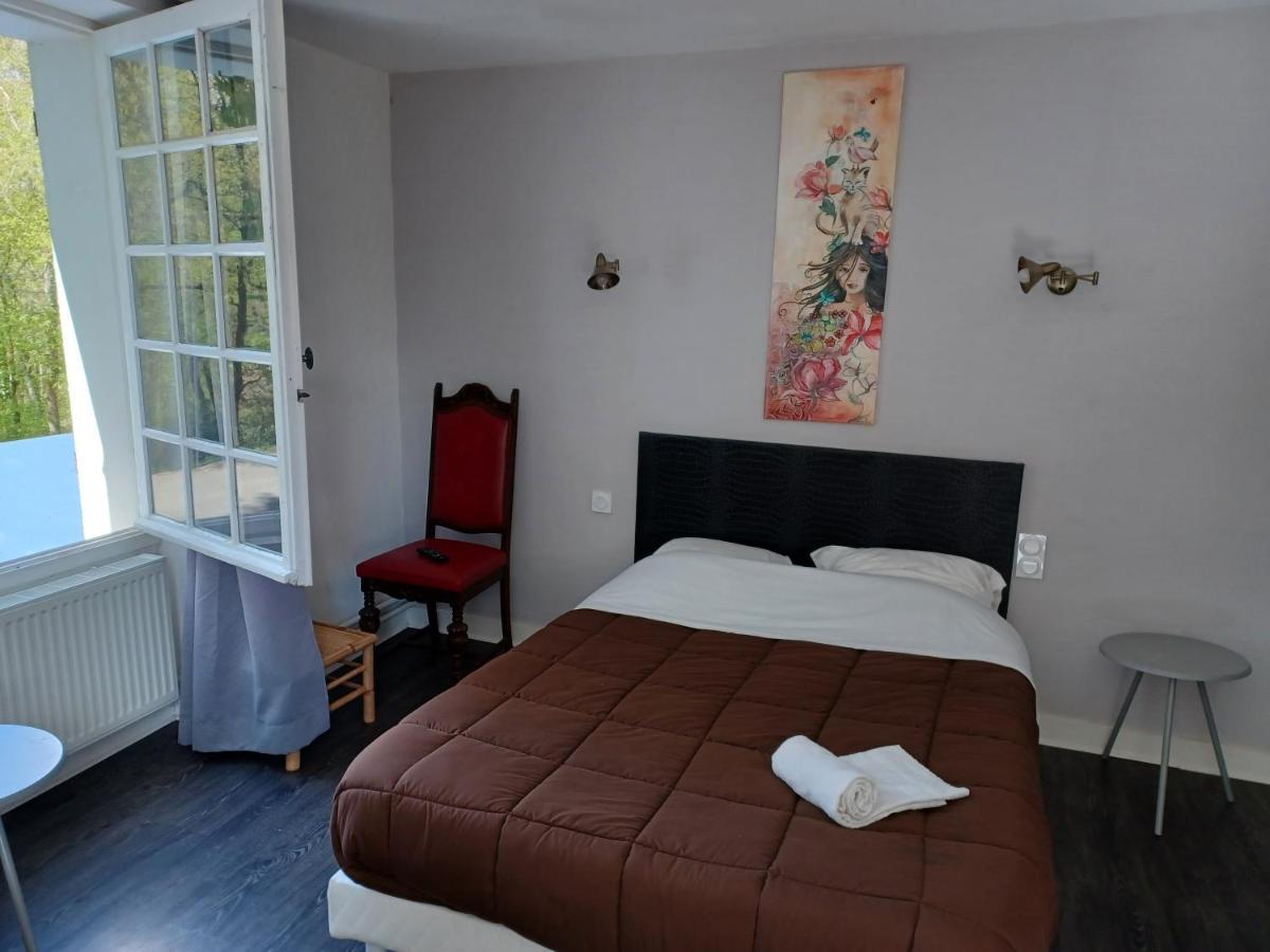 L'Auberge De La Foret Mervent Esterno foto