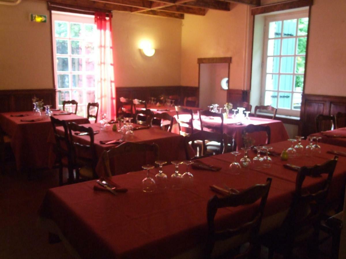L'Auberge De La Foret Mervent Esterno foto
